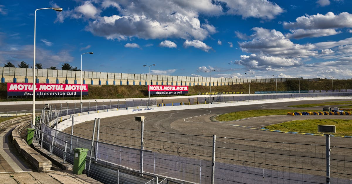 découvrez le circuit de brno, un incontournable pour les passionnés de sports mécaniques, offrant des courses palpitantes et une expérience unique en moravie.