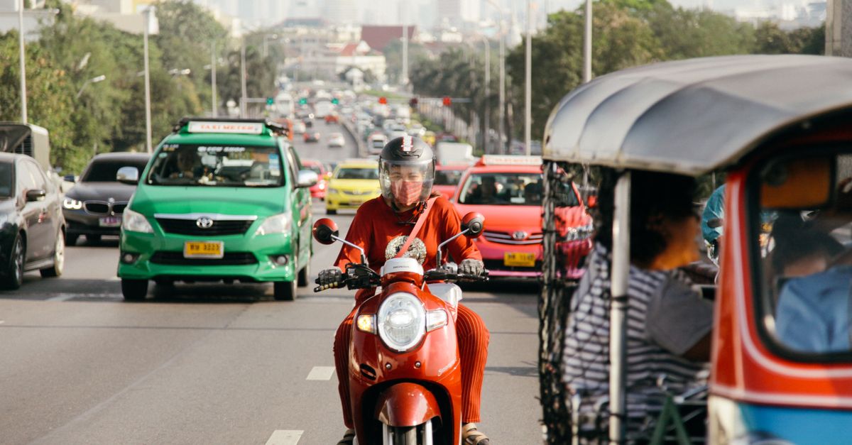 assurance moto en thaïlande : protégez votre deux-roues avec des couvertures adaptées et bénéficiez d'une assistance fiable pour rouler en toute sérénité.