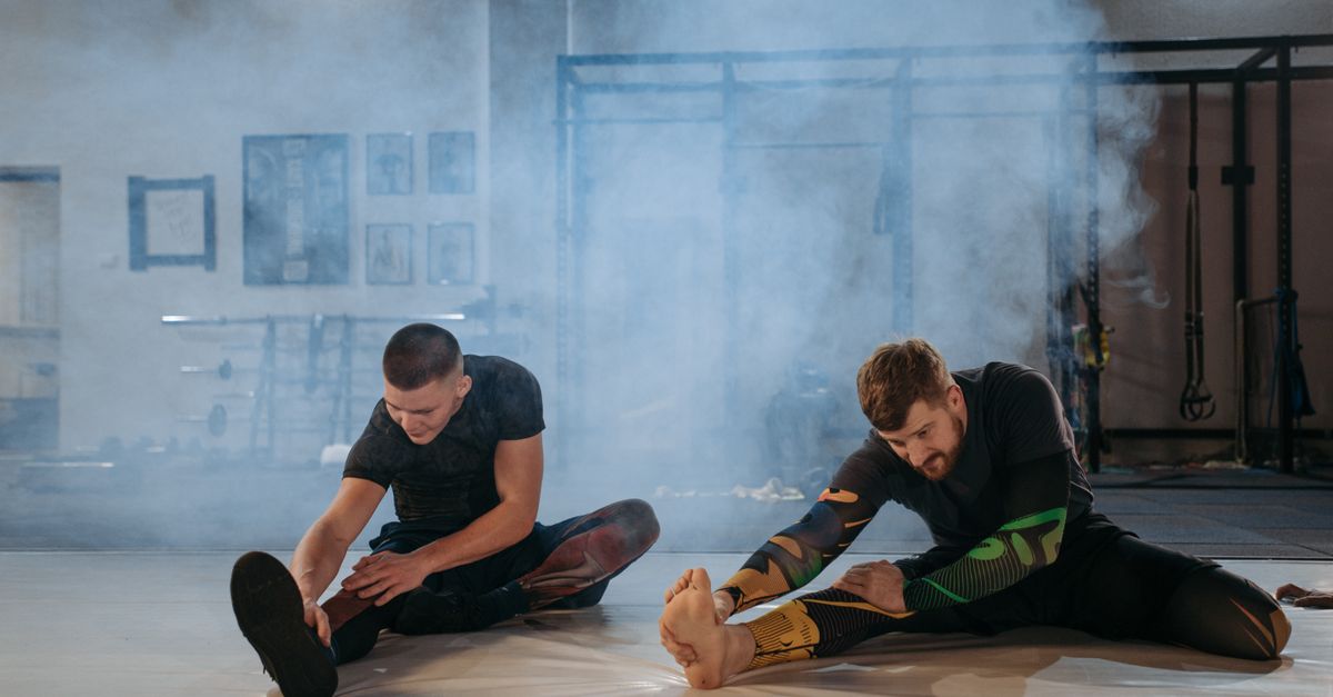 Accueil 13 découvrez des exercices efficaces de stretching et d'échauffement pour préparer votre corps avant l'effort, améliorer votre souplesse et prévenir les blessures.