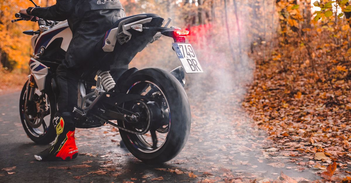 Accueil 10 découvrez tout ce qu'il faut savoir sur les motos compatibles avec le permis a2 : modèles, restrictions, conseils et formation pour rouler en toute sécurité.