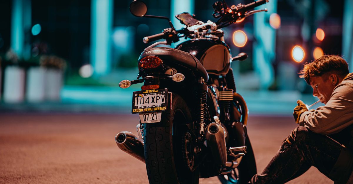 découvrez l’âge minimum requis pour obtenir le permis moto a1 en france, ainsi que les principales conditions à remplir.