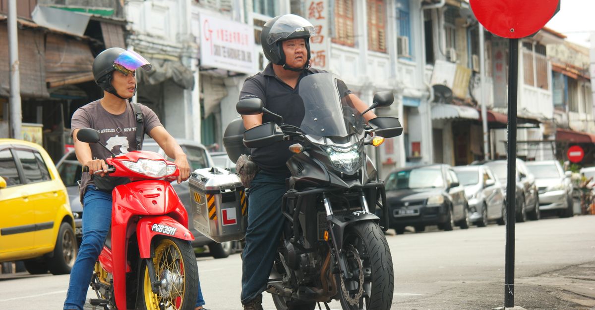 découvrez nos essais routiers de motos : performances, maniabilité, confort et conseils pour choisir le modèle qui vous correspond.